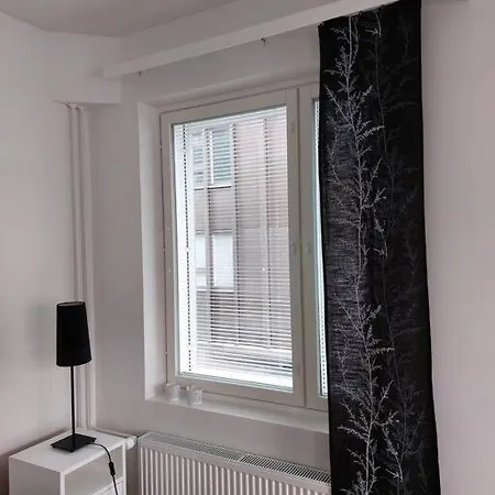 Northern Studio, Parking Apartment