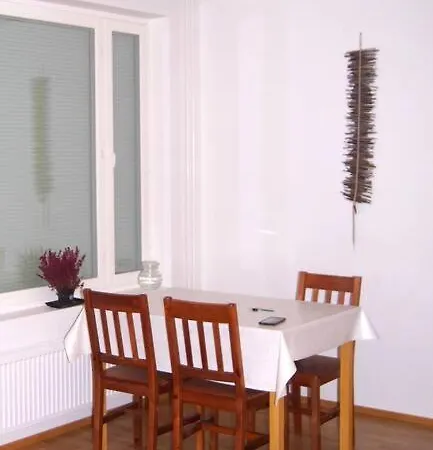 Northern Studio, Parking Apartment *